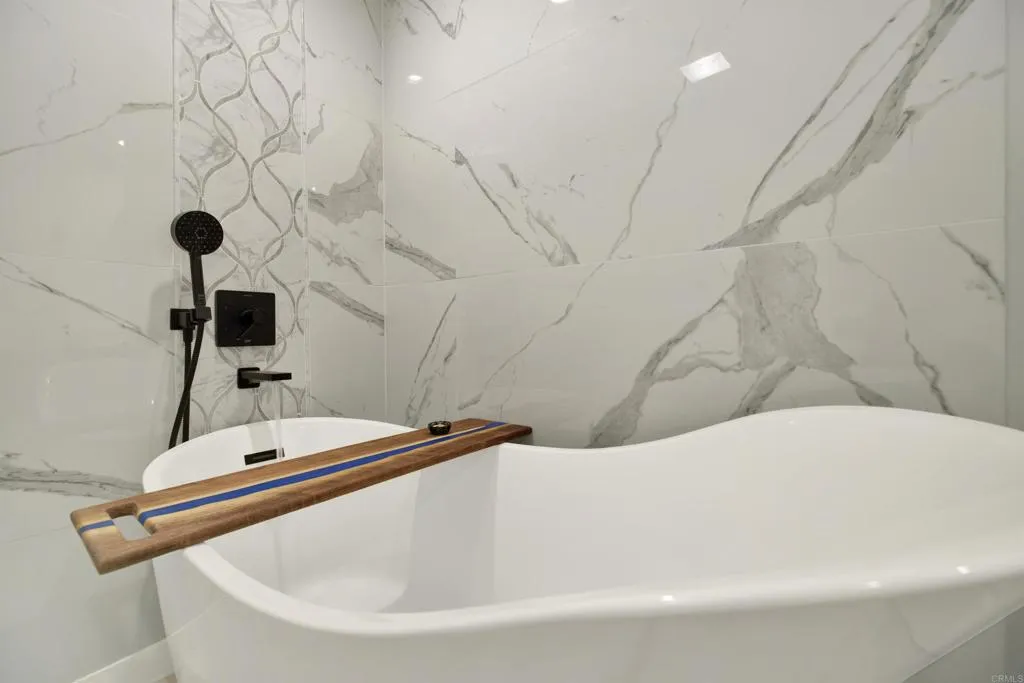 https://cdn.realtyfeed.com/cdn/127/306769227/24460b13b659839ff5a6bbf406162e9c.webp