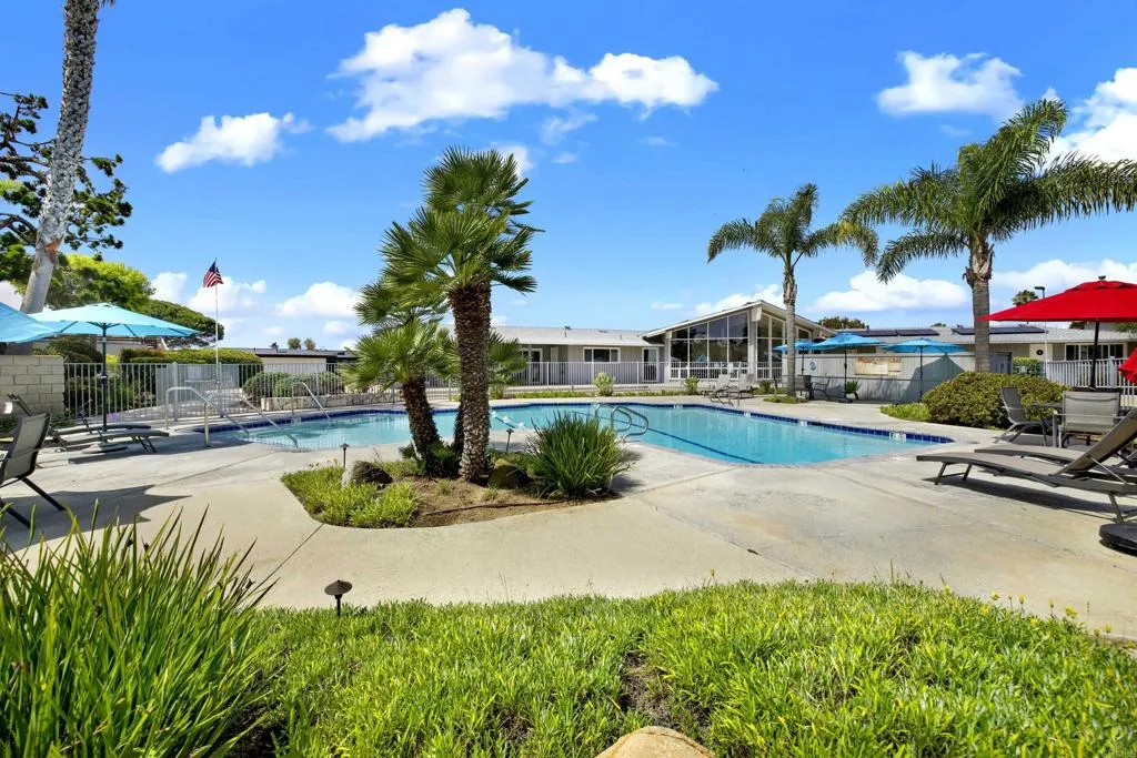 https://cdn.realtyfeed.com/cdn/127/306769227/6c703b4e5eb67c6e772f2c3776de902c.webp