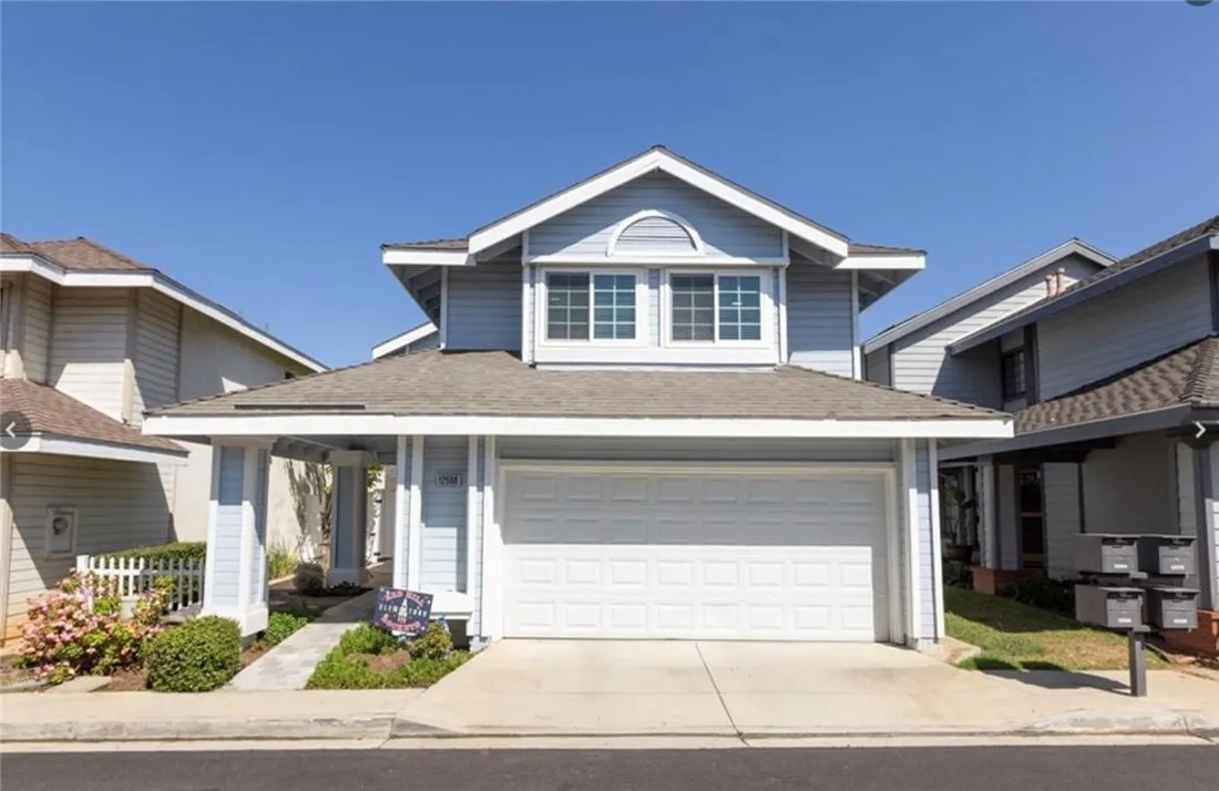 12568 Wedgwood Circle