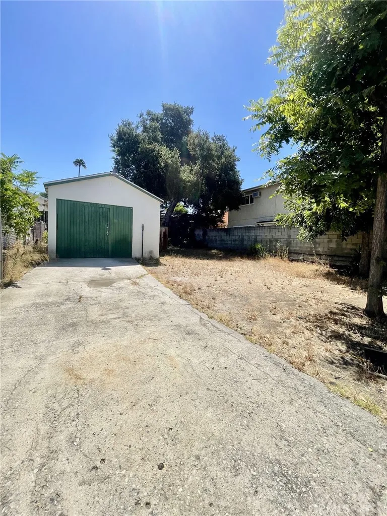 10334 Plainview, Los Angeles, CA 91042 - Photo 5 of 6, Los Angeles, CA