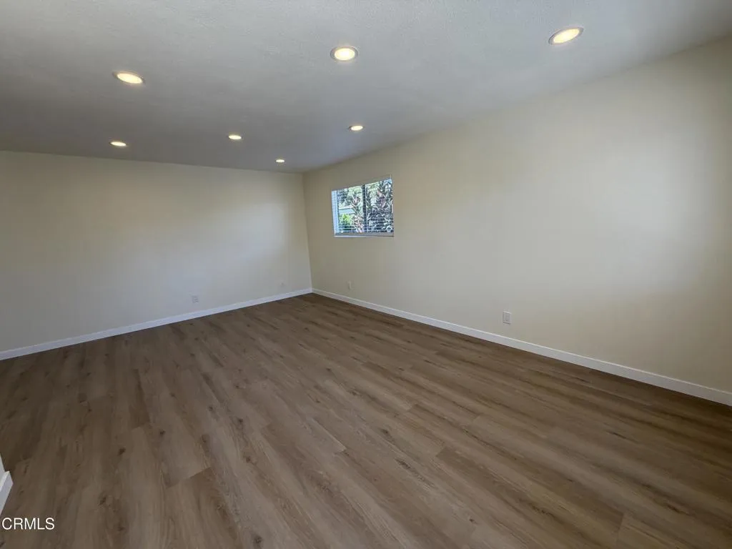 1127 Acadia Place, Ventura, CA 93003 - Photo 3 of 10, Ventura, CA