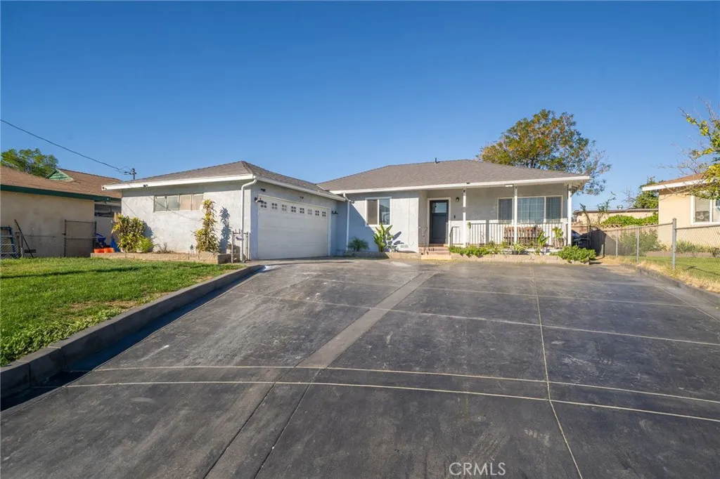 17844 Owen, Fontana, CA 92335 - Photo 5 of 23, Fontana, CA