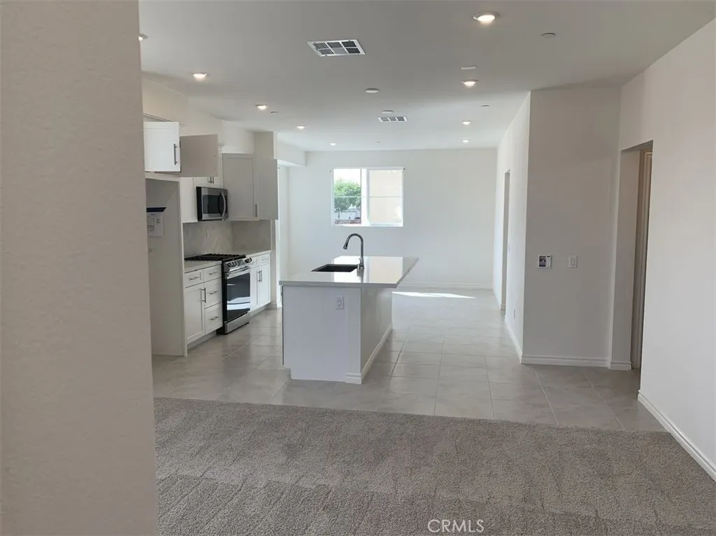 11456 Artesia, Artesia, CA 90701 - Photo 2 of 13, Artesia, CA