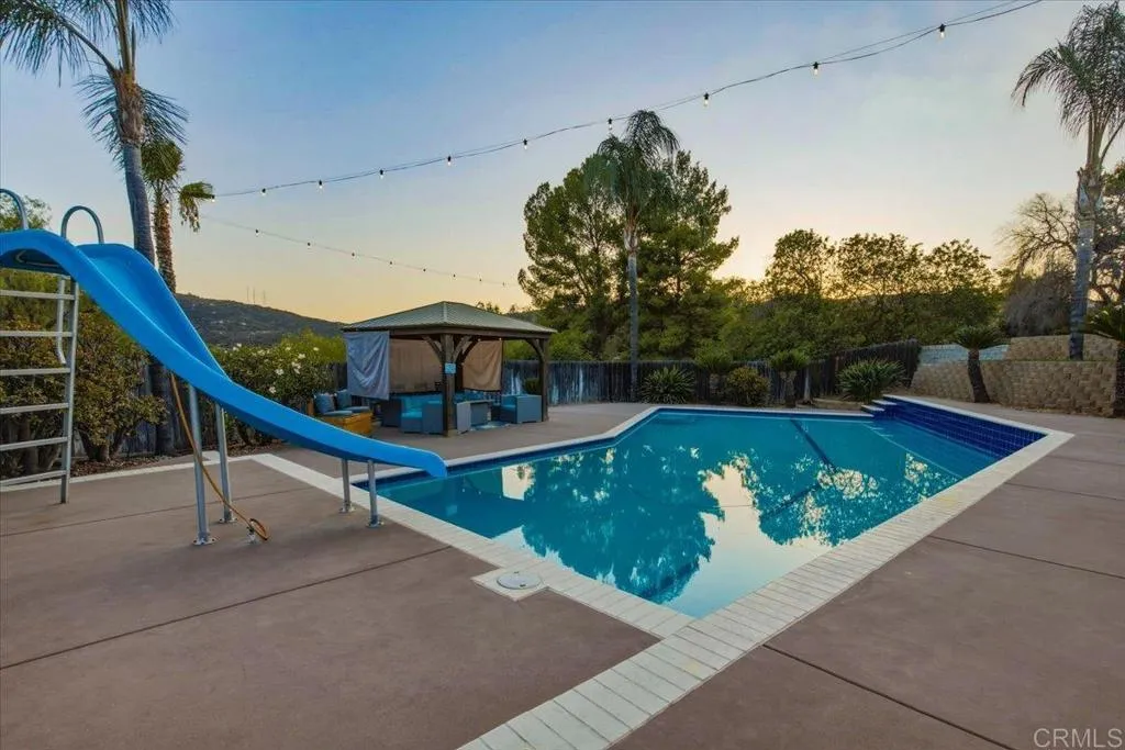 https://cdn.realtyfeed.com/cdn/127/306769327/ac69599dafe99cec698d2391021a53c2.webp