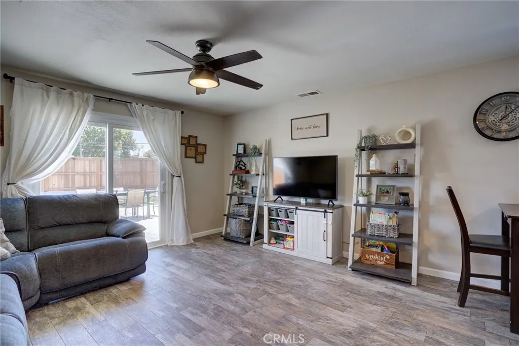 1079 Via Esmeralda, Santa Maria, CA 93455 - Photo 4 of 39, Santa Maria, CA