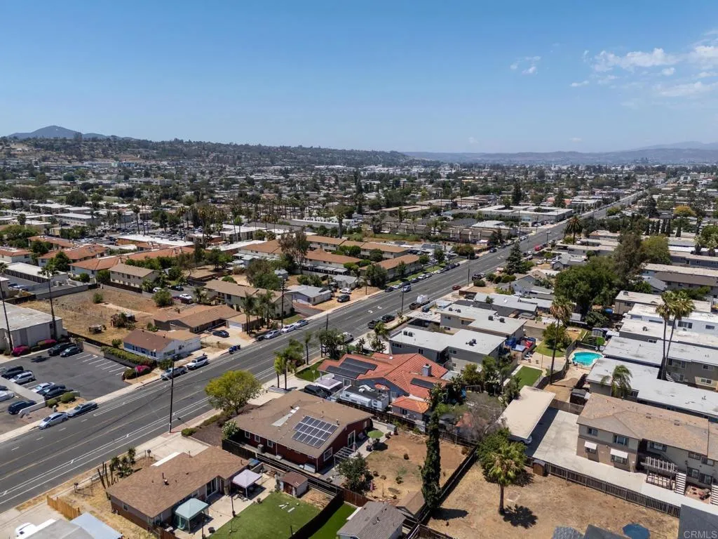 https://cdn.realtyfeed.com/cdn/127/306769422/8ba4555bb2a17c549846cbed3cc67731.webp