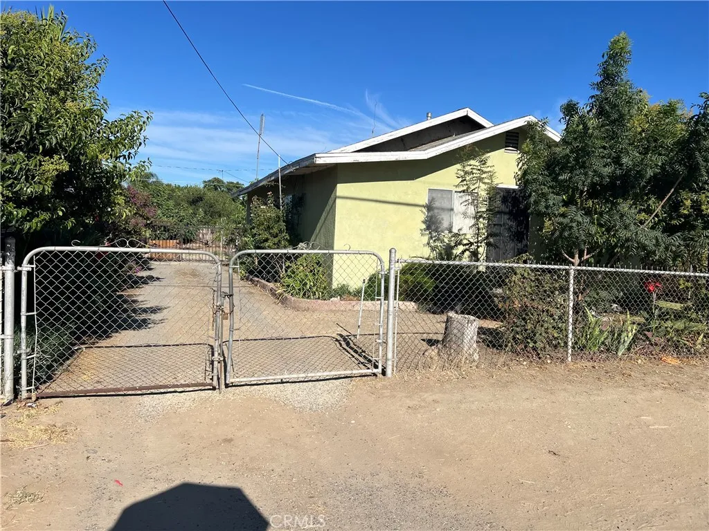 256 Industrial, Mcfarland, CA 93250 - Photo 2 of 28, Mcfarland, CA