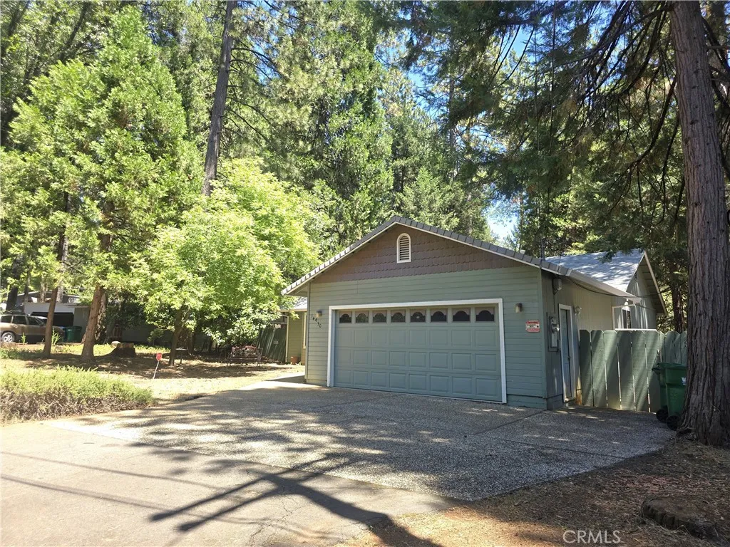 14430 Essex Court