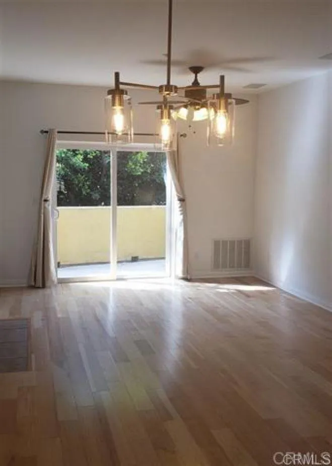 366 Forward Street Unit E, San Diego, CA 92037 - Photo 5 of 36, San Diego, CA