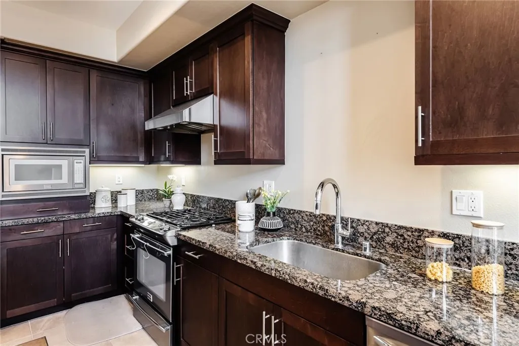 1540 W Artesia, Gardena, CA 90248 - Photo 4 of 27, Gardena, CA