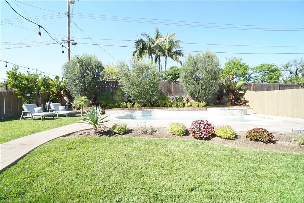 925 Gehrig Avenue, Placentia, CA 92870 - Photo 5 of 11, Placentia, CA