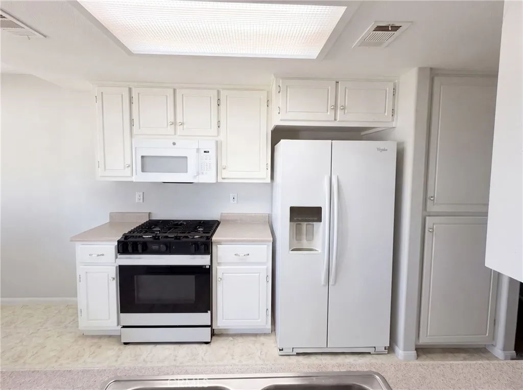 9712 Nipa, California City, CA 93505 - Photo 2 of 21, California City, CA