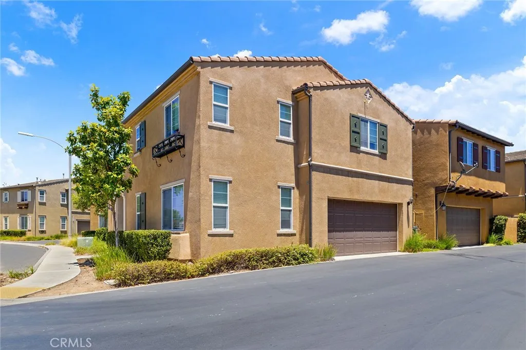 37330 Paseo Tulipa, Murrieta, CA 92563 - Photo 2 of 34, Murrieta, CA