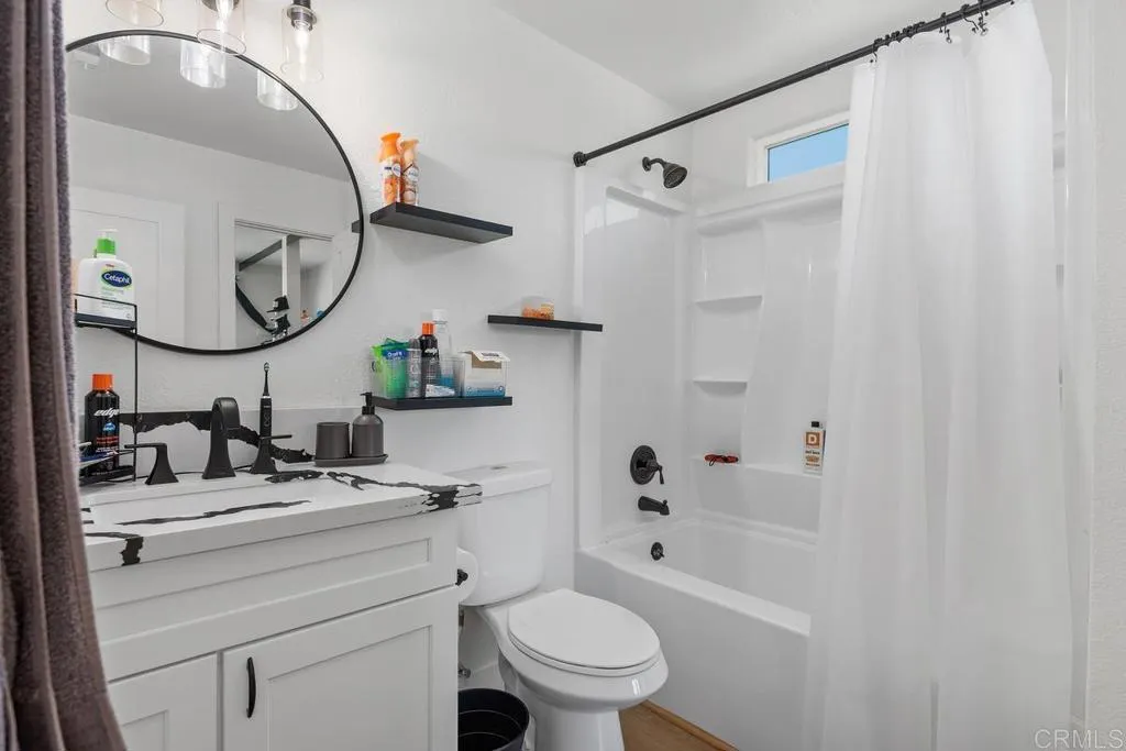 https://cdn.realtyfeed.com/cdn/127/306769547/2e97500385a7c8851fc1a16a3be4df7c.webp