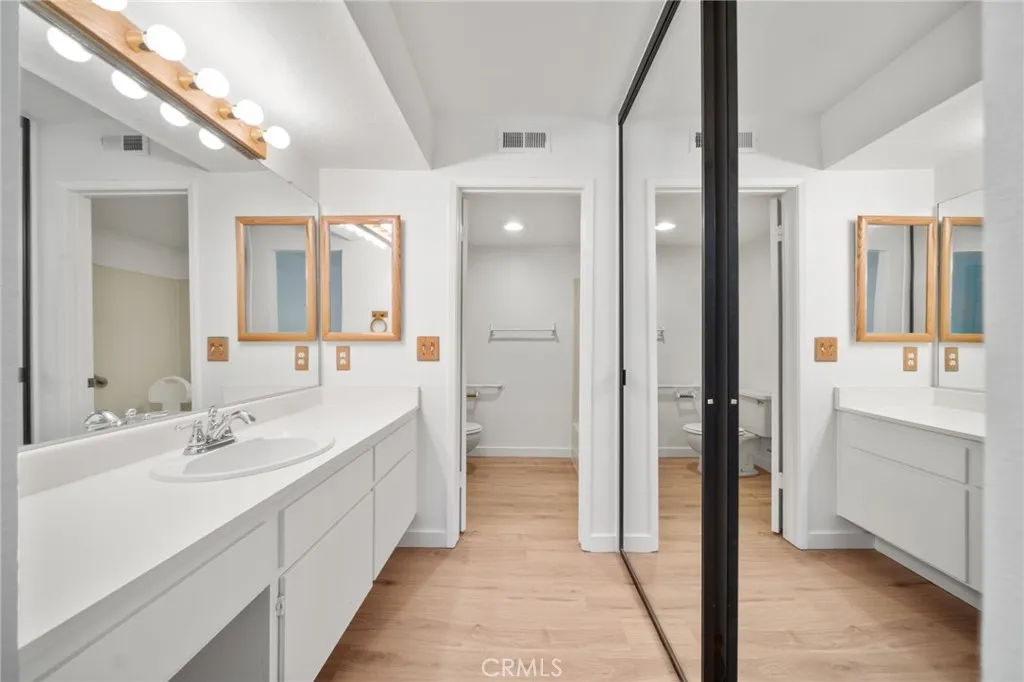 Photo #38: SW26154449 Listing: Photo #38