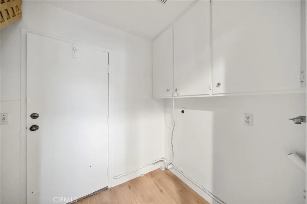 Photo #31: SW26154449 Listing: Photo #31