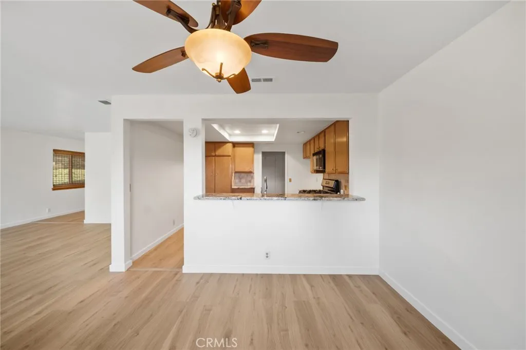 Photo #23: SW26154449 Listing: Photo #23