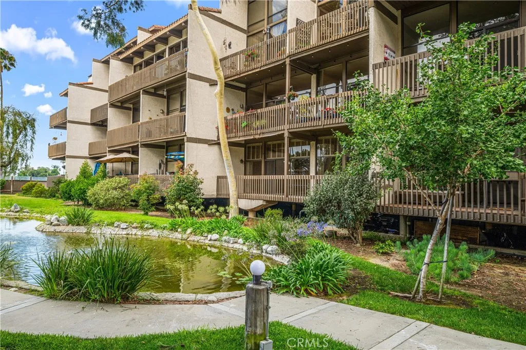 7106 Marina Pacifica Drive South