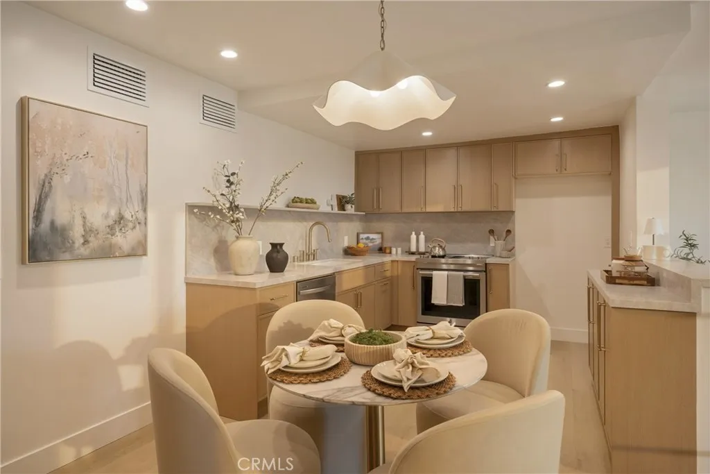 7234 Marina Pacifica South, Long Beach, CA 90803 - Photo 4 of 33, Long Beach, CA