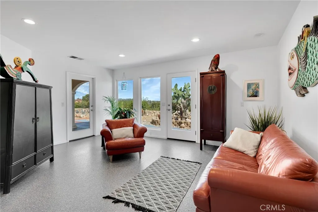 https://cdn.realtyfeed.com/cdn/127/306769554/c79be80b795df00073870d69743a74f7.webp