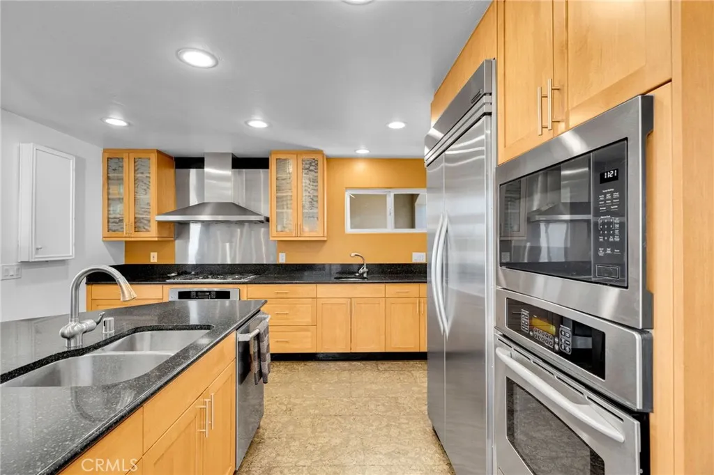 https://cdn.realtyfeed.com/cdn/127/306769554/d4e8597d036ec090489a2b872ae9543a.webp