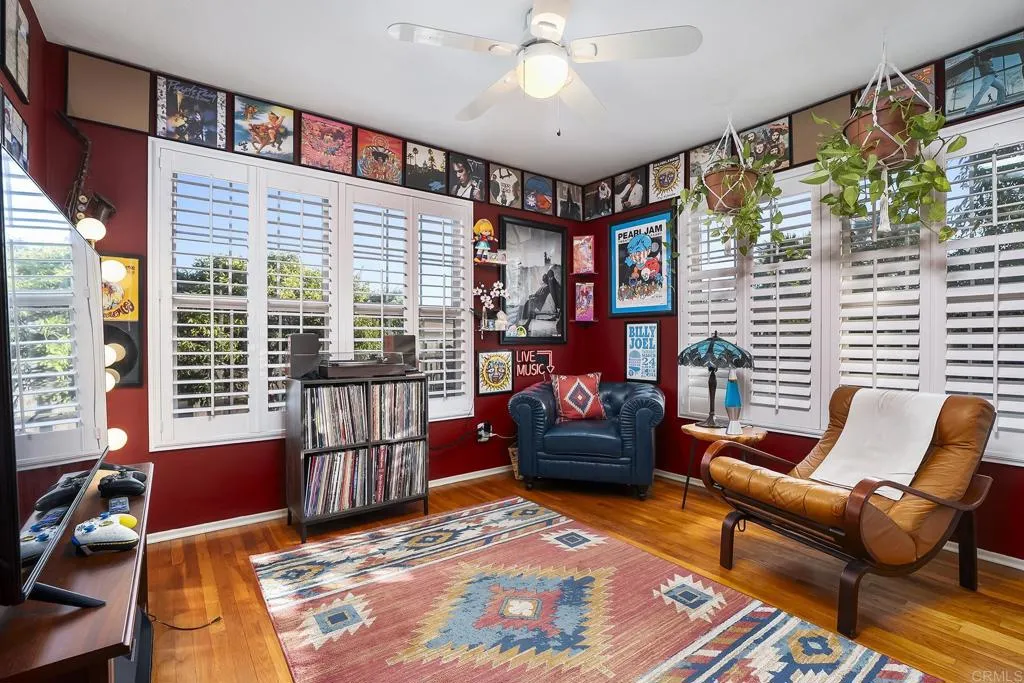https://cdn.realtyfeed.com/cdn/127/306769555/06e59c86ada335baad4e919d7348b3d1.webp