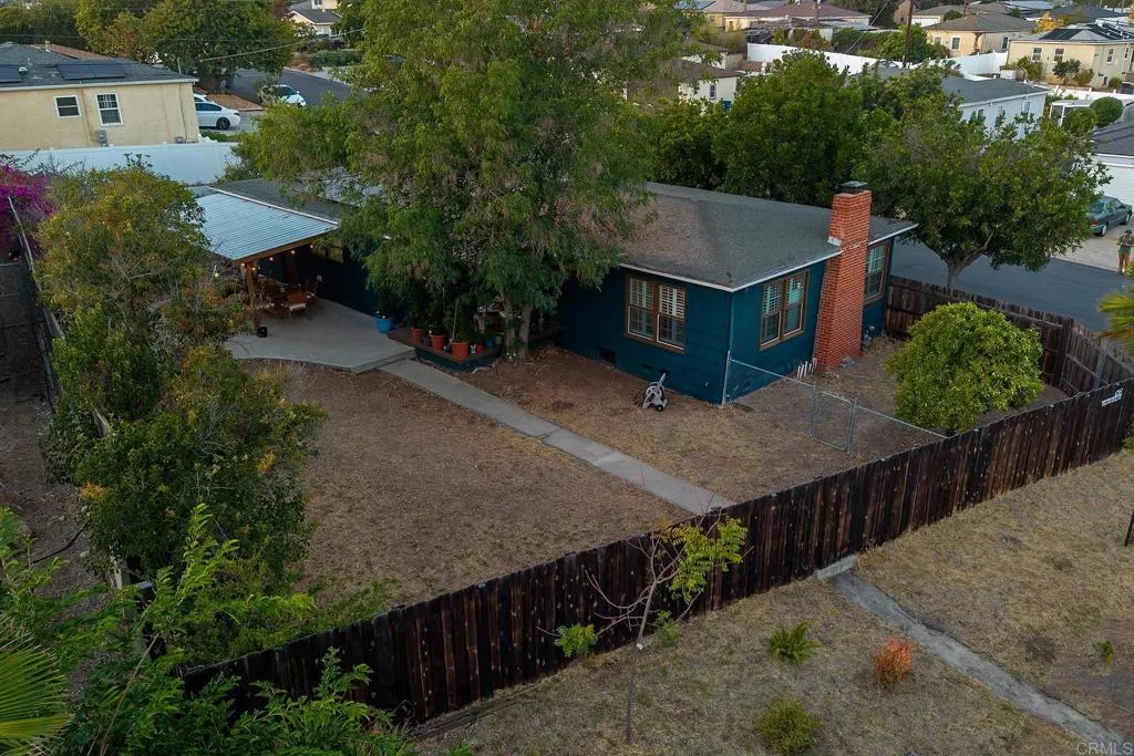 https://cdn.realtyfeed.com/cdn/127/306769555/47052fea9c3320cba1275f59fa744275.webp