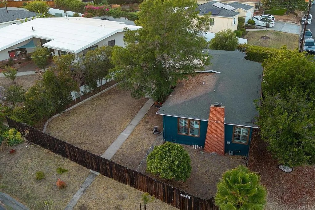 https://cdn.realtyfeed.com/cdn/127/306769555/99ef989fcb219a650e9523f3b7091df7.webp