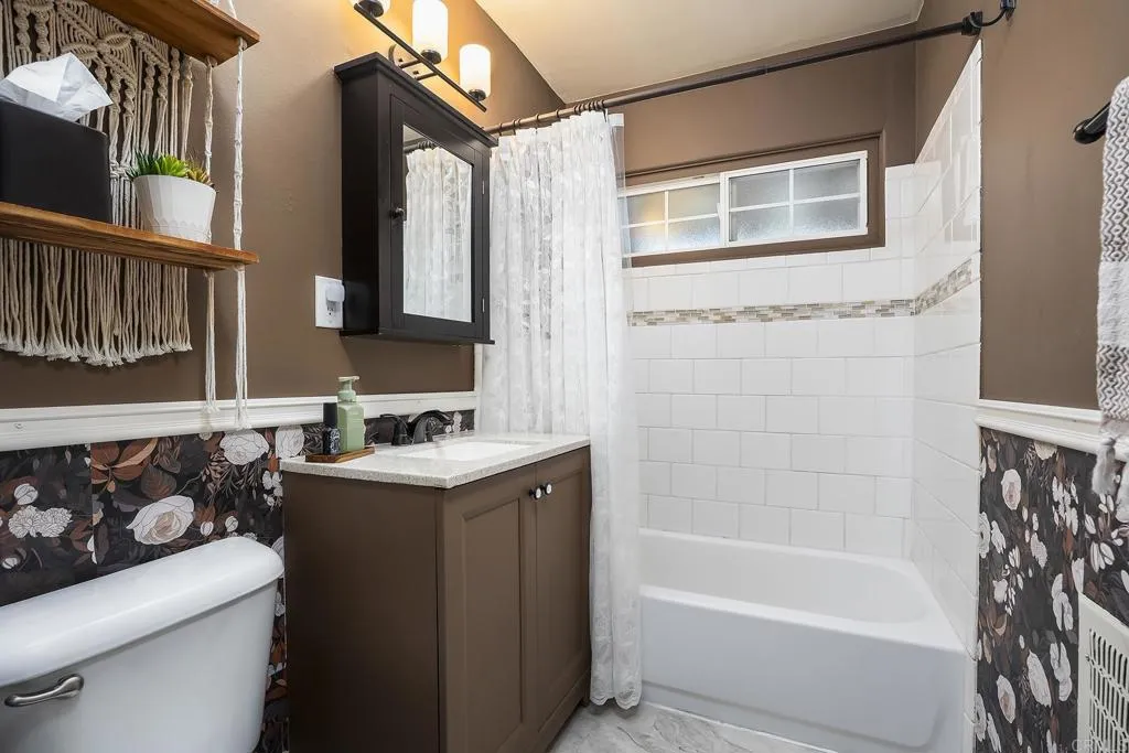 https://cdn.realtyfeed.com/cdn/127/306769555/ac08fe5bfb2c23502f3ed3110bd13d8e.webp