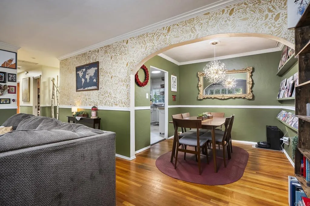 https://cdn.realtyfeed.com/cdn/127/306769555/f35677ae82c462dabbddbbd145f616bb.webp