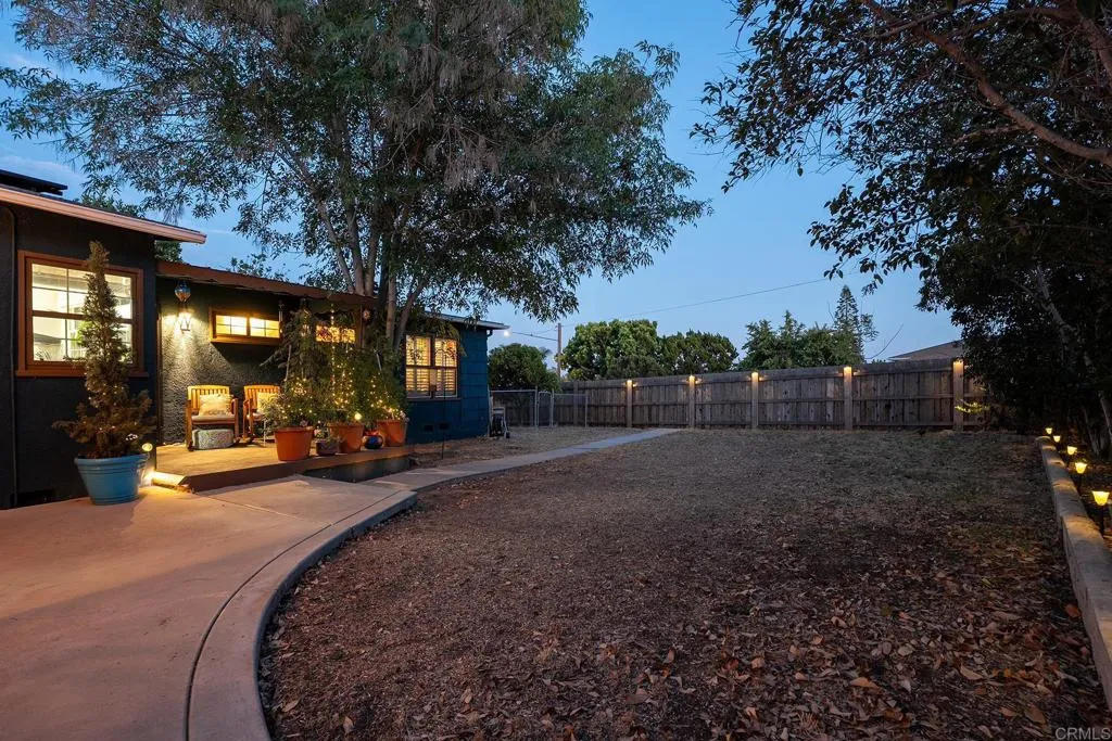 https://cdn.realtyfeed.com/cdn/127/306769555/f39ee38eaeb465811f612e9c4810e428.webp