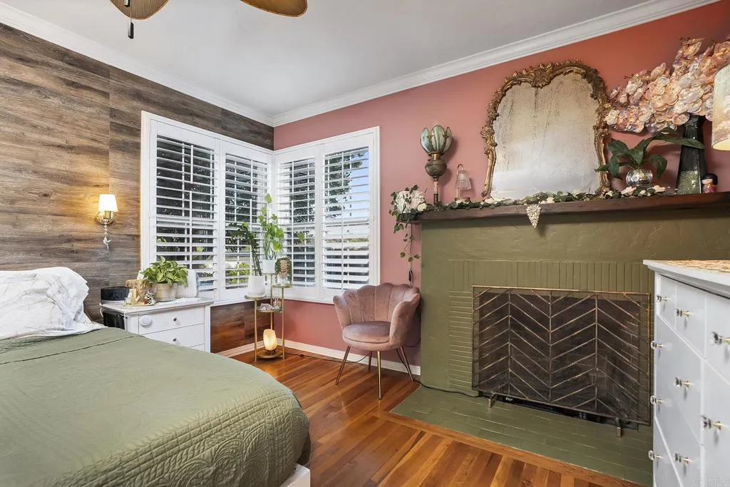https://cdn.realtyfeed.com/cdn/127/306769555/fe38d050375a1fb5226d759b15ebf385.webp