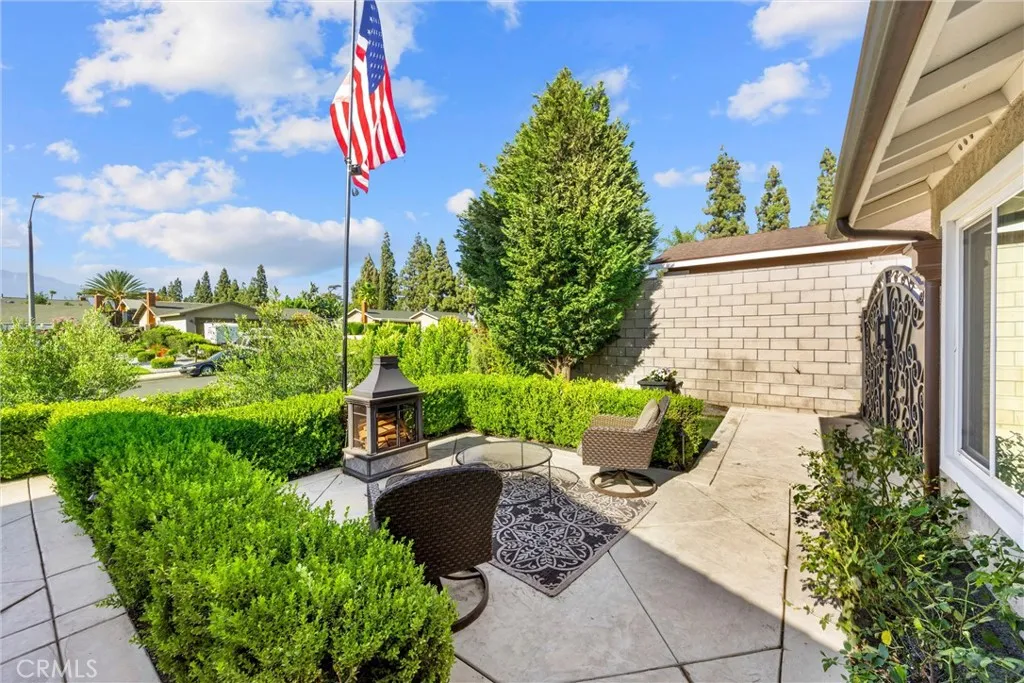 3038 E Cog Hill Court, Ontario, CA 91761 - Photo 4 of 36, Ontario, CA