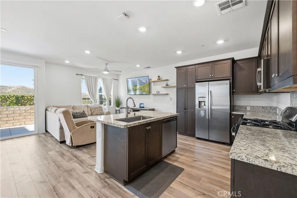 22760 Harmony Drive, Saugus, CA 91350 - Photo 2 of 27, Saugus, CA