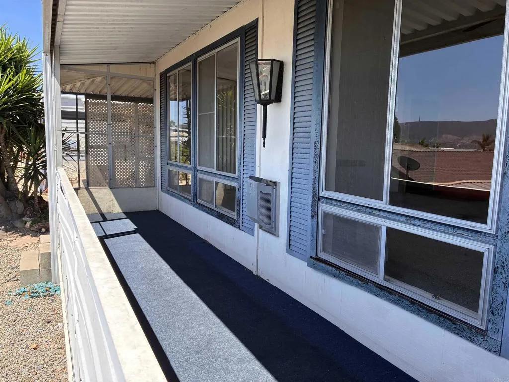 https://cdn.realtyfeed.com/cdn/127/306769589/10dc13ec8c2eda412decb53e4b1fa137.webp