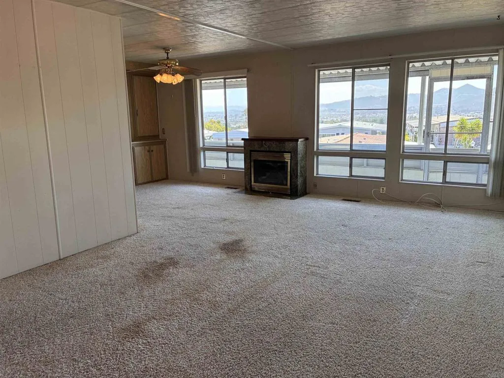 https://cdn.realtyfeed.com/cdn/127/306769589/cbd773baa065d7dfb69294f62f2150b4.webp