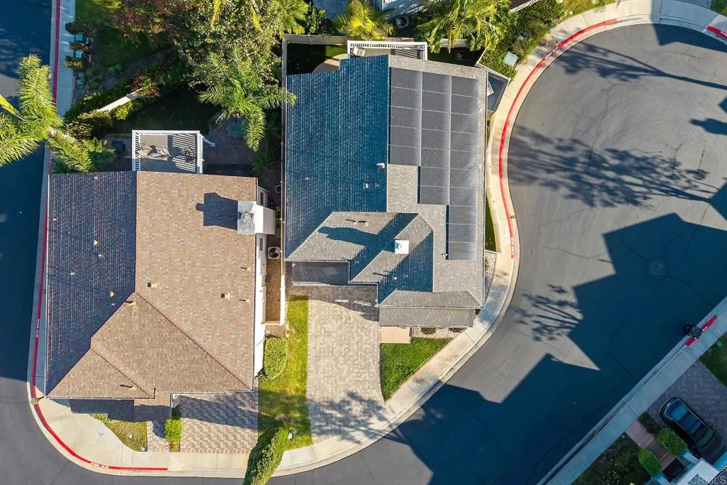 https://cdn.realtyfeed.com/cdn/127/306769593/11699f5a88fb925ce0803a6ac87ba8c5.webp