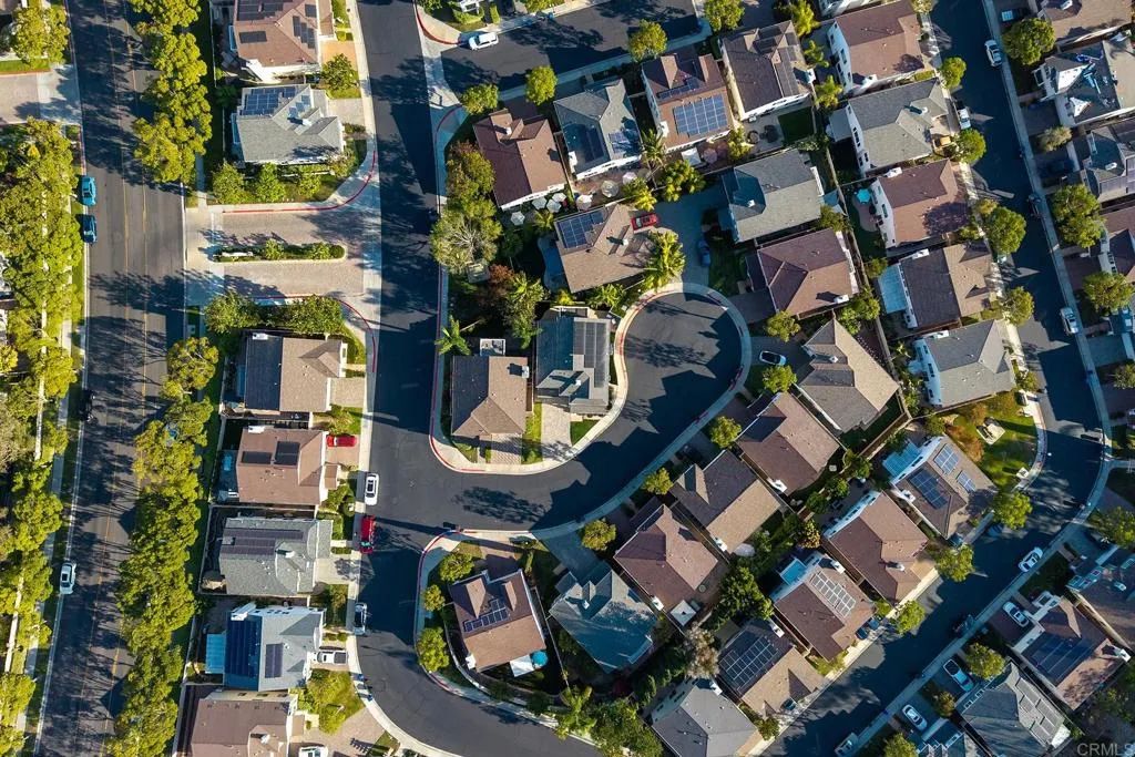 https://cdn.realtyfeed.com/cdn/127/306769593/e386633764457e5596e2826dd1af383d.webp
