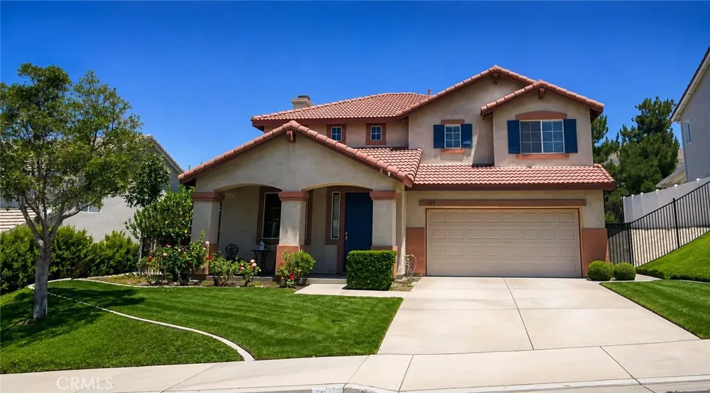 1372 Haddington Dr, Riverside, CA 92507 - Main photo, Riverside, CA