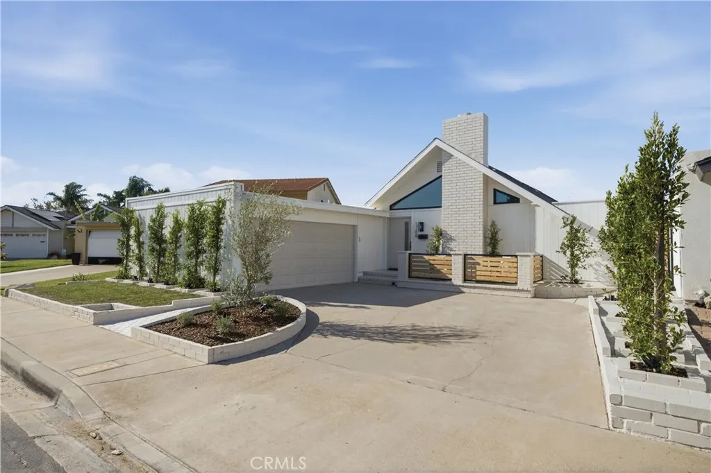 1788 Hawaii Circle