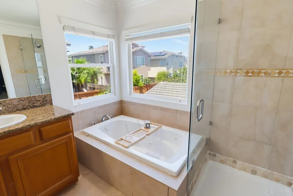 https://cdn.realtyfeed.com/cdn/127/306769702/0c46823ce516b8acde96d5102aad4c77.webp
