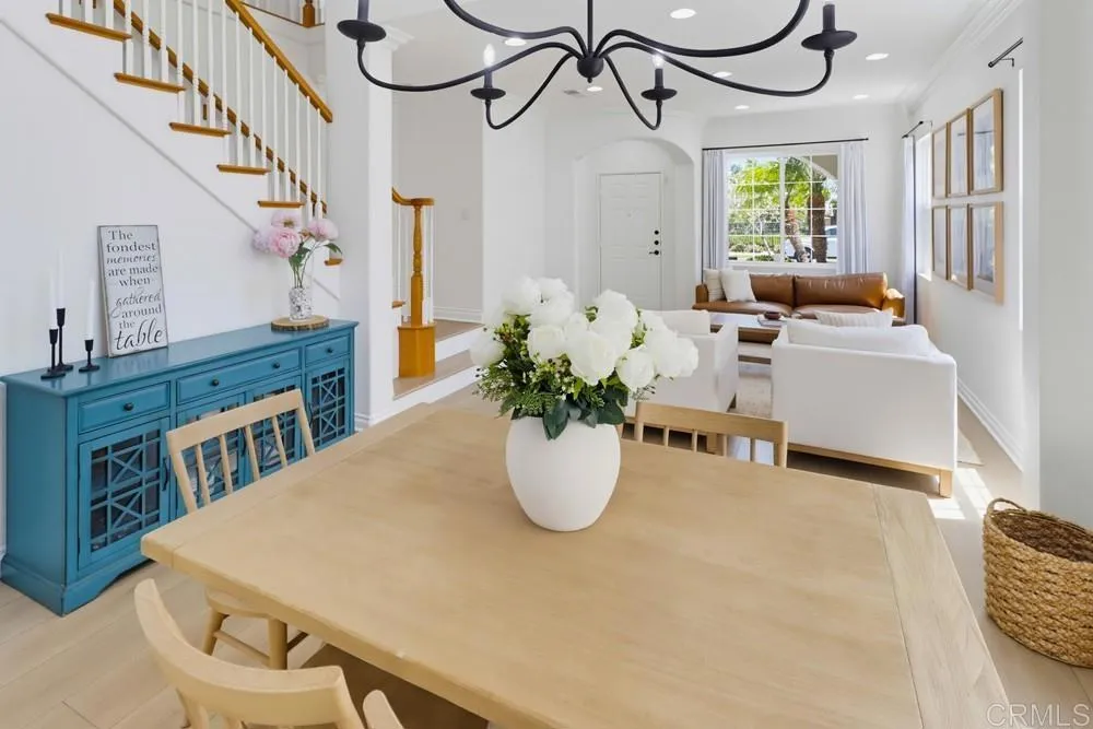https://cdn.realtyfeed.com/cdn/127/306769702/5efdc0e8e49daf892115d32e38aec411.webp