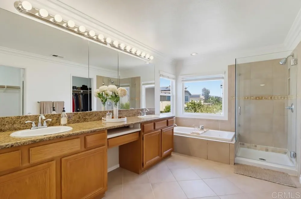 https://cdn.realtyfeed.com/cdn/127/306769702/7452f58f520af1bdb4080e04eed26c95.webp