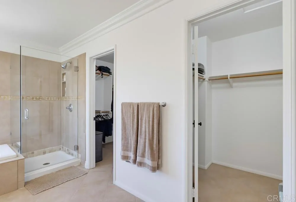 https://cdn.realtyfeed.com/cdn/127/306769702/88fccf9c10ce97b1f0c5a66df2b0dfd8.webp