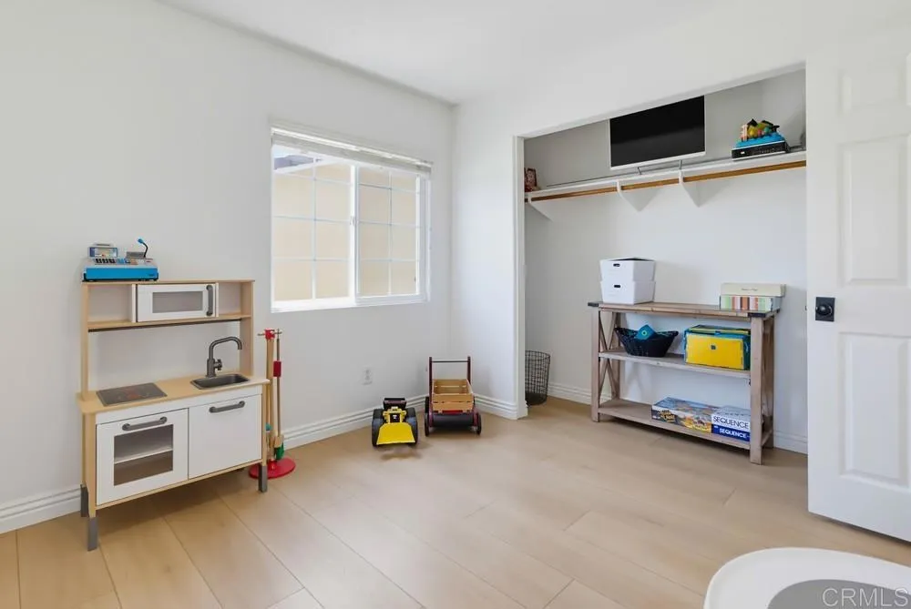 https://cdn.realtyfeed.com/cdn/127/306769702/a083015f6ac5a456a672ced5b9a7dbe1.webp