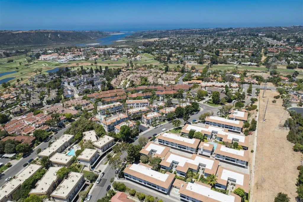 https://cdn.realtyfeed.com/cdn/127/306769723/8ade932b9196e612d21e4de52343d22e.webp