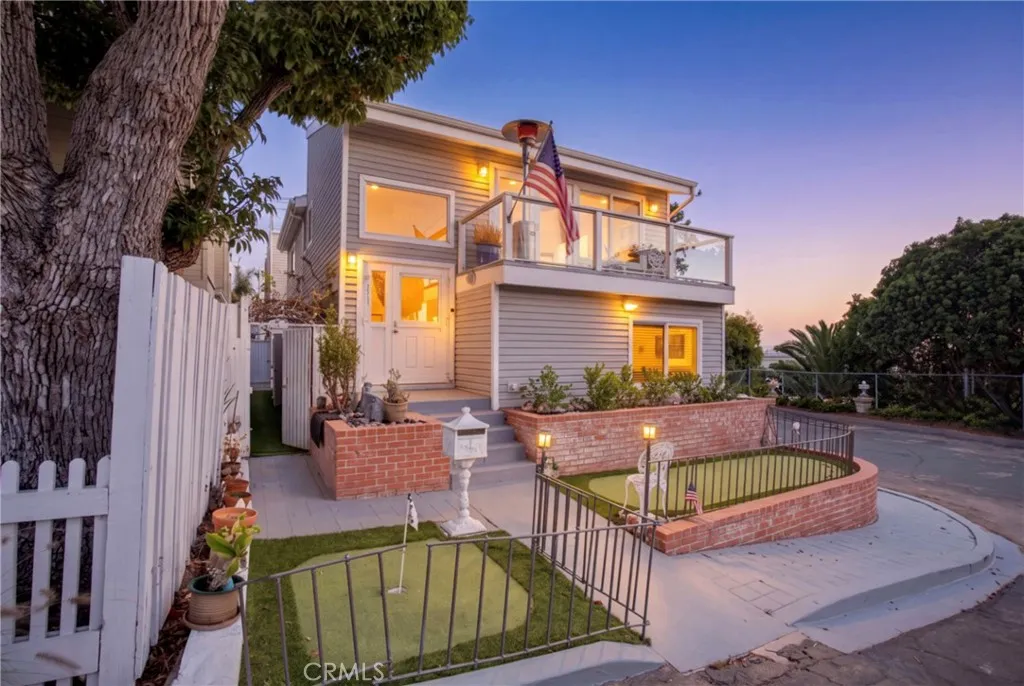477 35 Street, Manhattan Beach, CA 90266 - Photo 2 of 27, Manhattan Beach, CA