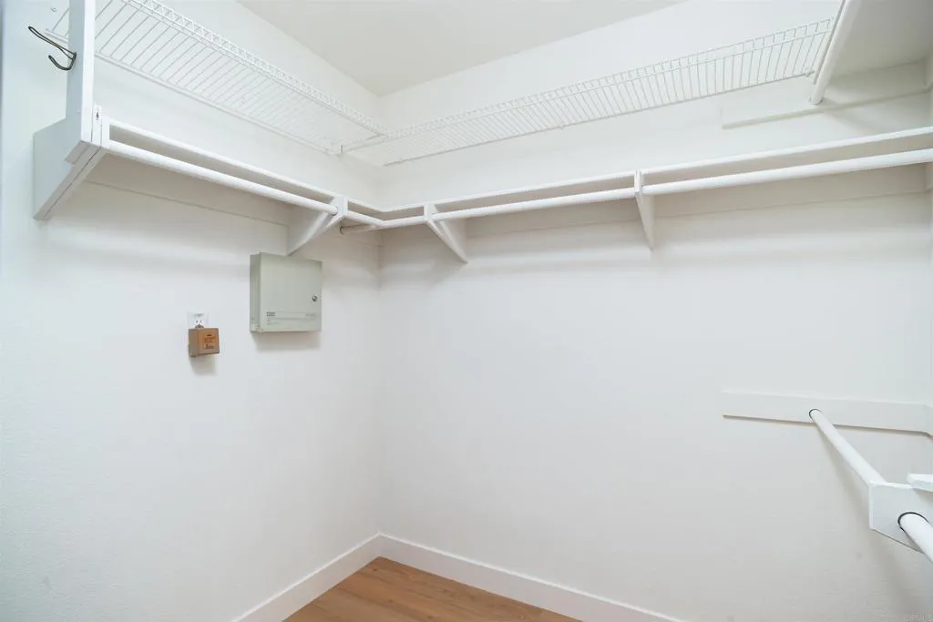 https://cdn.realtyfeed.com/cdn/127/306769741/dfa4ab9cf7c9f04d612c19dde284a8e2.webp