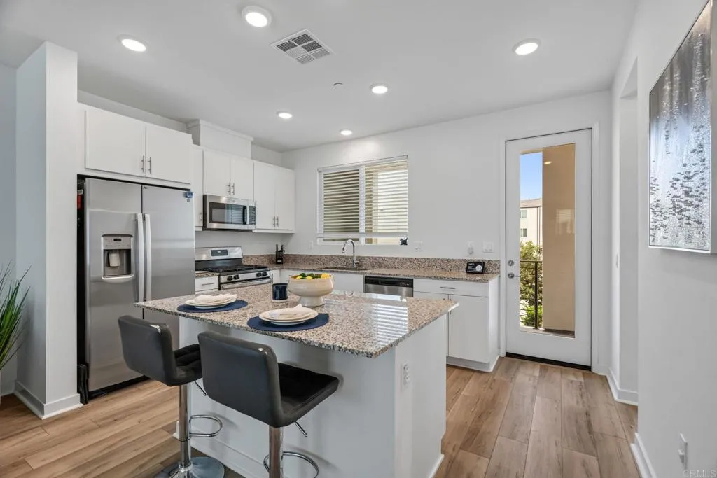 Photo #9: PTP2605379 Listing: Photo #9