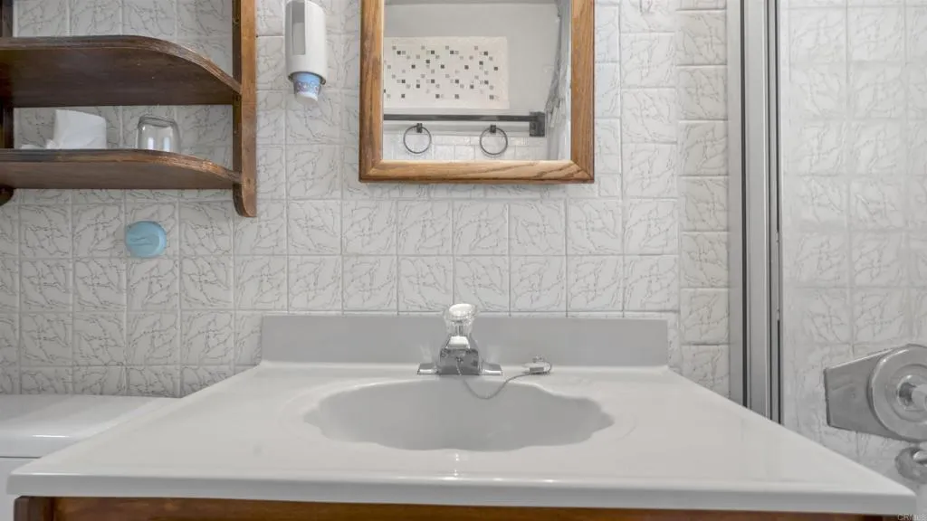 https://cdn.realtyfeed.com/cdn/127/306769777/3a1f7db02b1f6a6a1a5b70dd32cd251c.webp